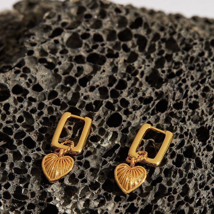 Sqaure Hoop Heart Pendant Earrings