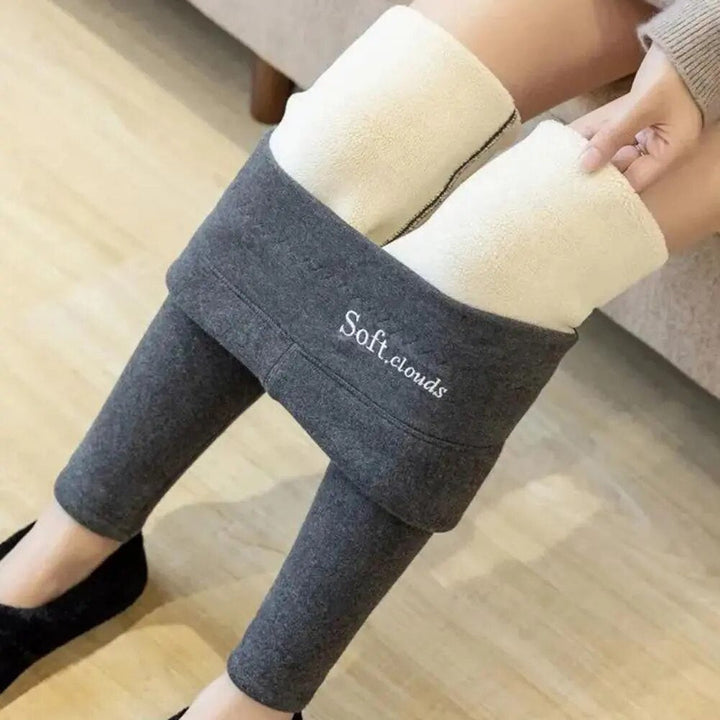 Calveth | Women&