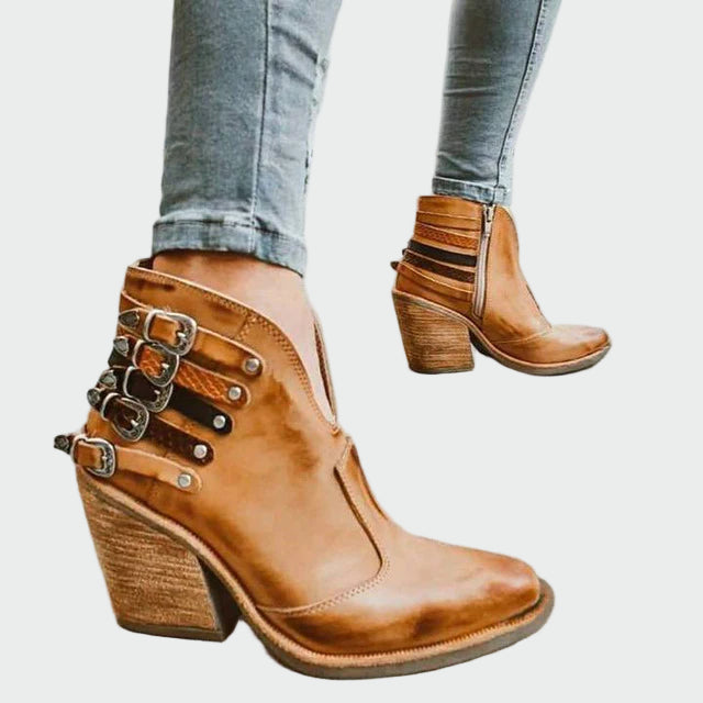 Corvyna | Women&