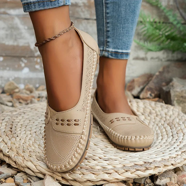 Elvara | Women&