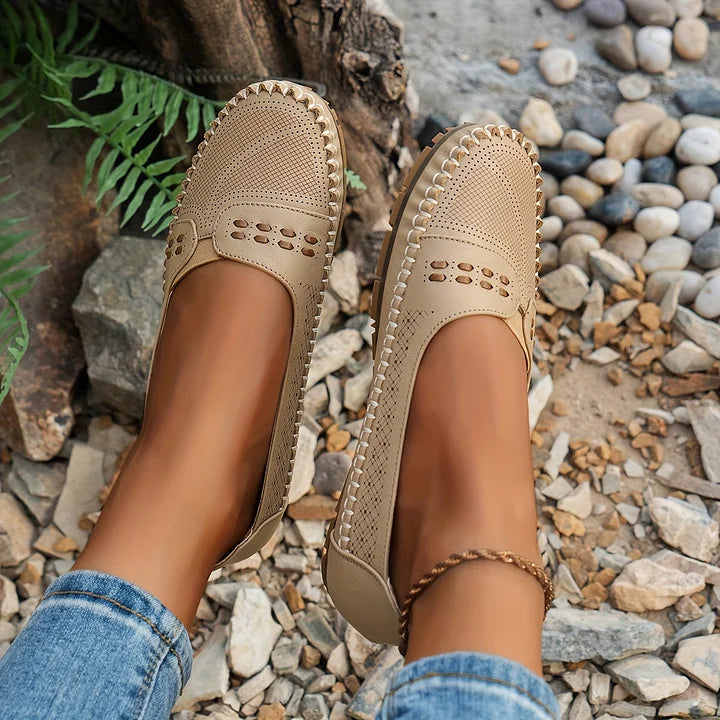 Elvara | Women&