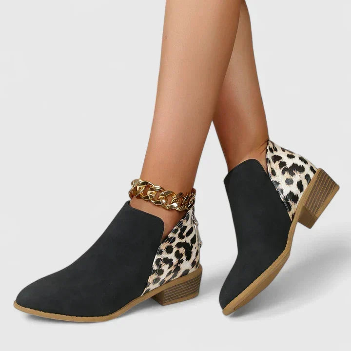 Lorraine | Women&