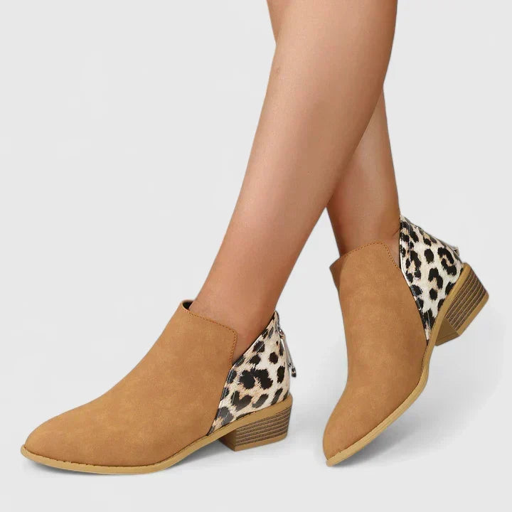 Lorraine | Women&