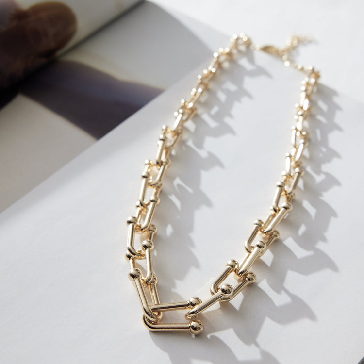 U-Shaped Bamboo Joint Lock Clavicle Chain